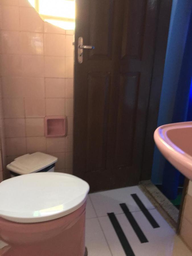 מנאוס Hotel Granada מראה חיצוני תמונה